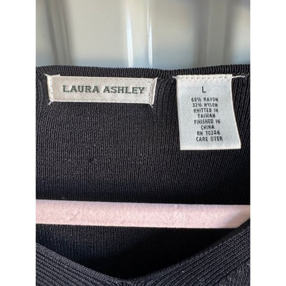 Laura Ashley Knit Heavy Black Tunic L Slit Sleeve EUC - Picture 2 of 7